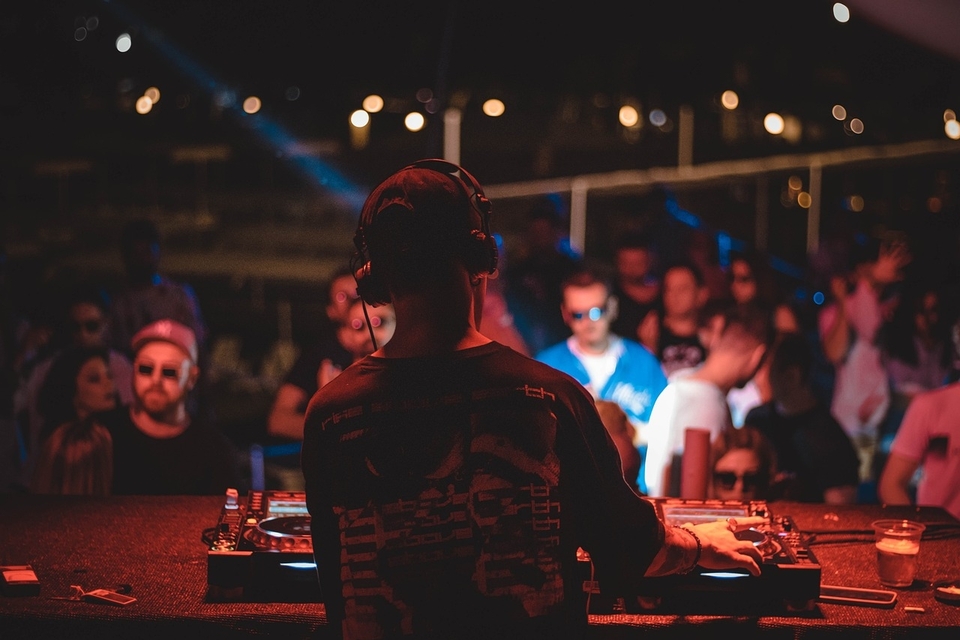 Download Lagu DJ Remix Full Bass Viral TikTok