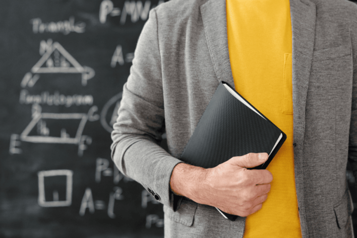 Jawaban Apa Peran Guru dalam Sistem βAmongβ yang Diterapkan di Perguruan Taman Siswa? Modul 3Β PPG