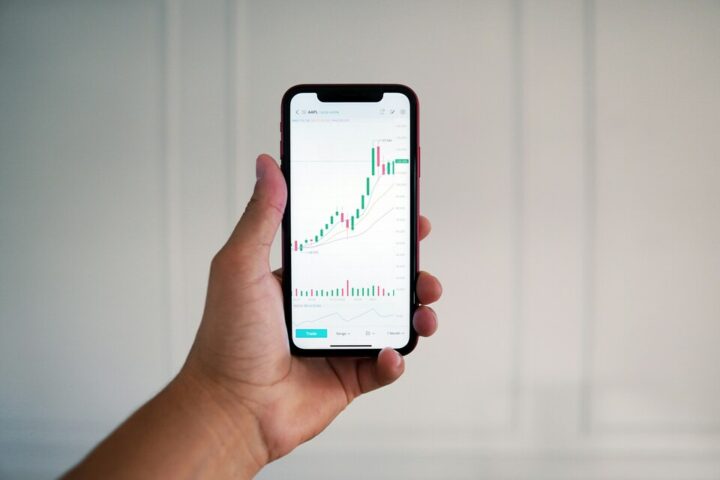Contoh Saham Biasa dan Saham Preferen beserta Perbedaannya yang Harus Dipahami oleh Pemula