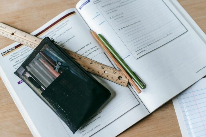 Jawaban Soal Modul 3.10 dan 3.11 Pintar Kemenag Pelatihan Public Speaking Klasifikasi Aktivitas dalam Penataan Acara β Bagian 1 dan 2