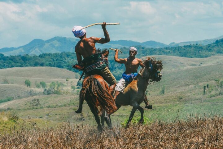 15 Contoh Tradisi Budaya yang Ada di Indonesia dan Penjelasannya Lengkap