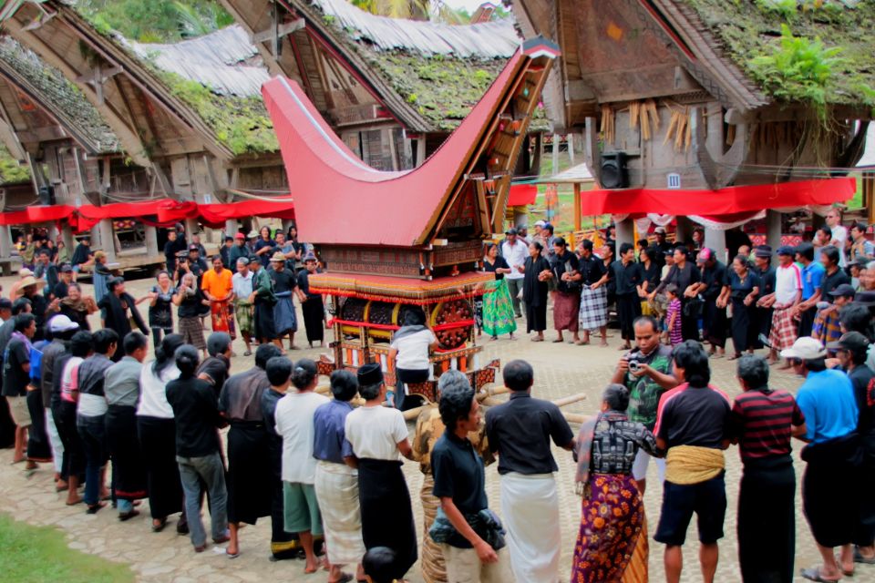 Contoh Tradisi Budaya yang Ada di Indonesia dan Penjelasannya Lengkap