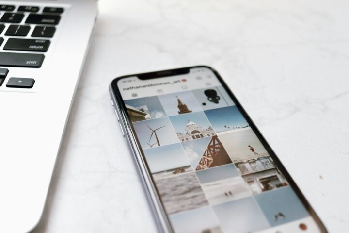 75 Caption Happy Holiday Aesthetic Bahasa Inggris Singkat dan Artinya