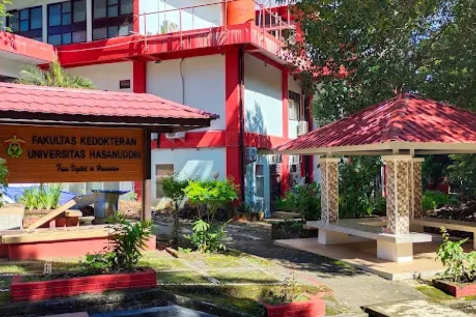 Biaya kuliah kedokteran UNHAS jalur non-subsidi