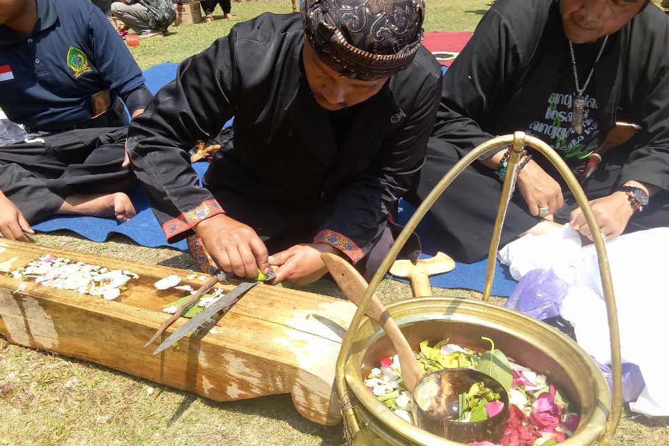 Tradisi Jawa Tengah yang Masih Ada hingga Sekarang dan Maknanya