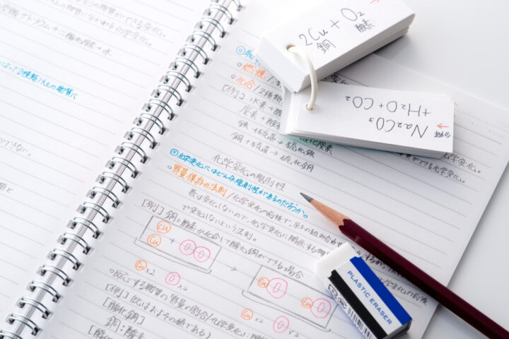 15 Contoh Soal Hukum Lavoisier beserta Jawabannya | Materi Kimia Kelas 10 SMA