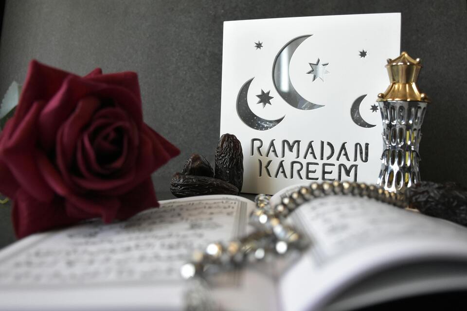 20 Prompt Gambar Ucapan Selamat Menunaikan Puasa Ramadan 2026 yang Keren