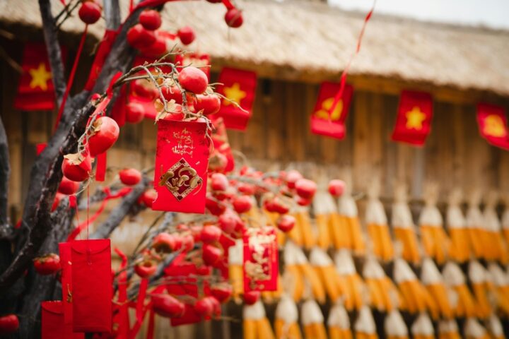 Arti Ucapan “Gong Xi Fa Cai Angpao Na Lai” dan Contoh Penggunaannya dan Jawaban Saat Imlek
