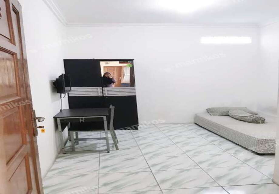 Kost Agung Exclusive A Telukjambe Timur Karawang
