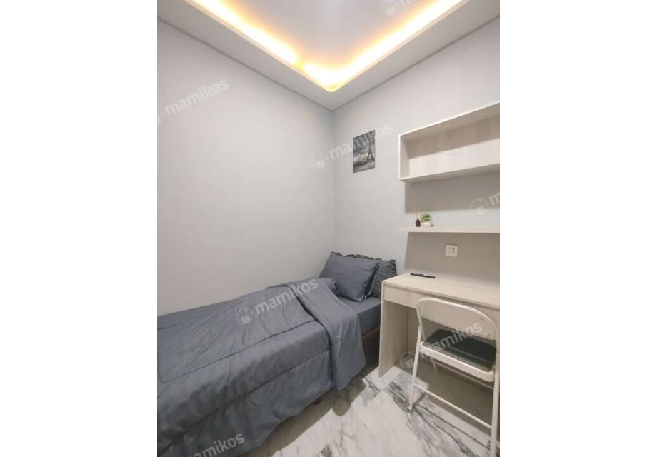 Kost Chloris Single Bed Kamar Mandi Luar Karawang Barat Karawang