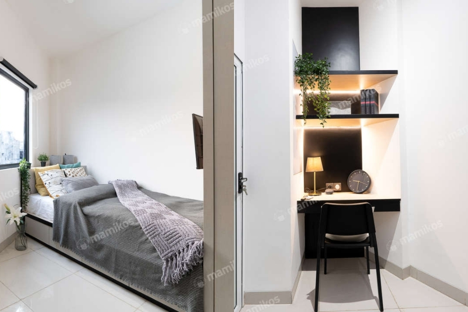Kost Cozy Coliving Roxy Jembatan Lima Tipe Exclusive Hook Gambir, Jakarta Pusat