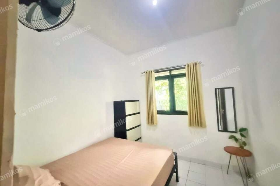 Kost Ka Imah Mawar Merah Single Bed Deluxe N2 Bogor Barat, Bogor