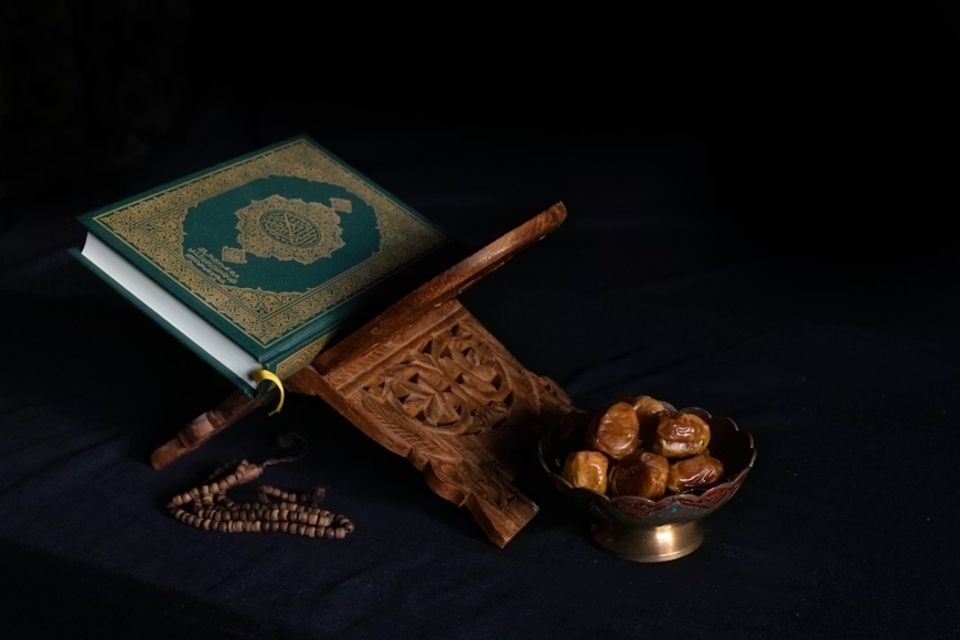 Marhaban ya ramadhan selamat menjalankan ibadah puasa mohon maaf lahir batin