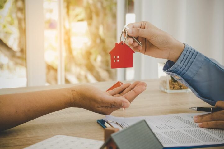 Perbedaan KPR Rumah Baru dan Bekas, Mana yang Lebih Menguntungkan?