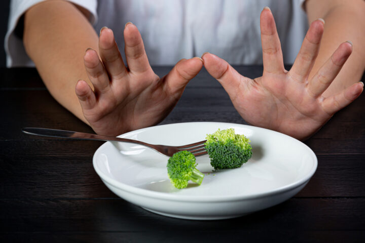 11 Cara Menolak Ajakan Makan saat Sedang Puasa Ramadhan dengan Sopan dan Tidak Menyinggung
