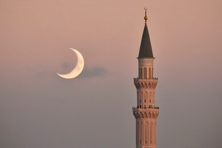 10 Hari Terakhir Ramadan: Keutamaan, Amalan, dan Keistimewaannya bagi Seorang Muslim