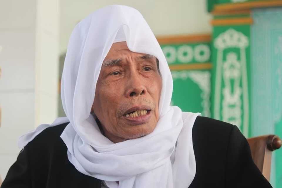 contoh Ceramah Halal Bihalal Bahasa Jawa pendek