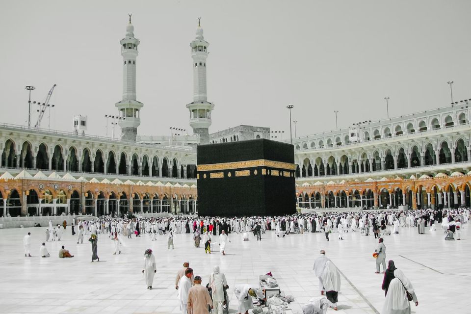 Amalan Malam Lailatul Qadar Ramadan 2026 yang Sayang Dilewatkan Bagi seorang Muslim