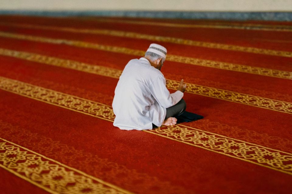 Amalan Malam Lailatul Qadar Ramadan 2026 yang Sayang Dilewatkan Bagi seorang Muslim