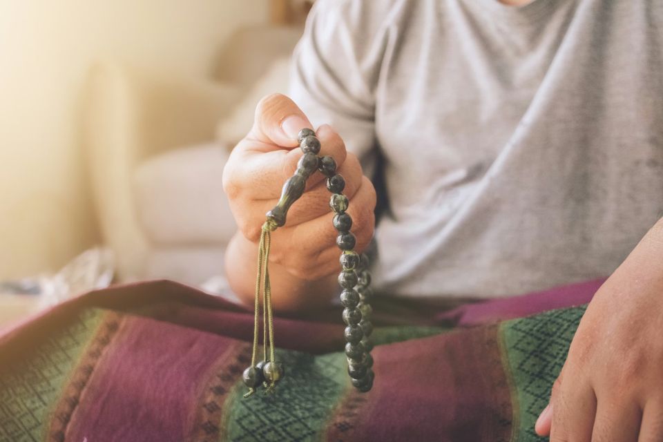 Amalan Malam Lailatul Qadar Ramadan 2026 yang Sayang Dilewatkan Bagi seorang Muslim