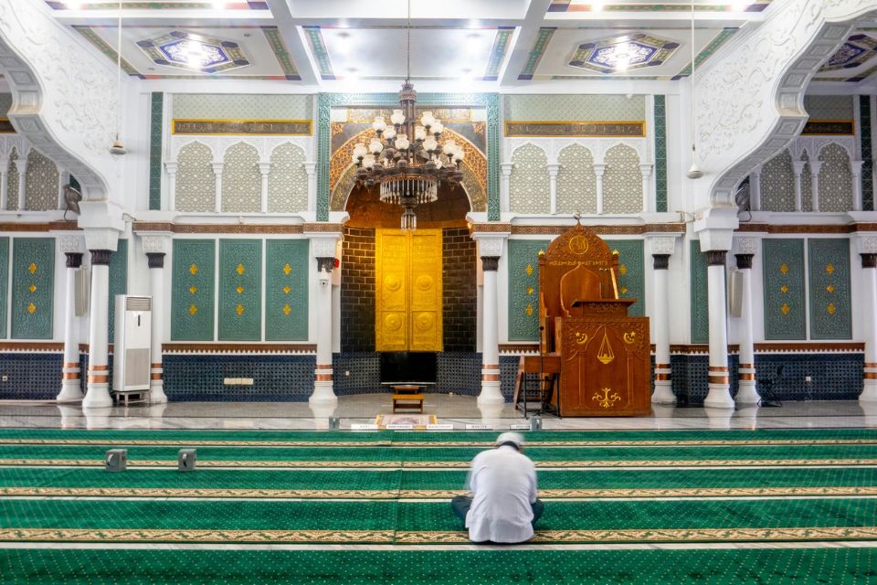 Amalan Malam Lailatul Qadar Ramadan 2026 yang Sayang Dilewatkan Bagi seorang Muslim