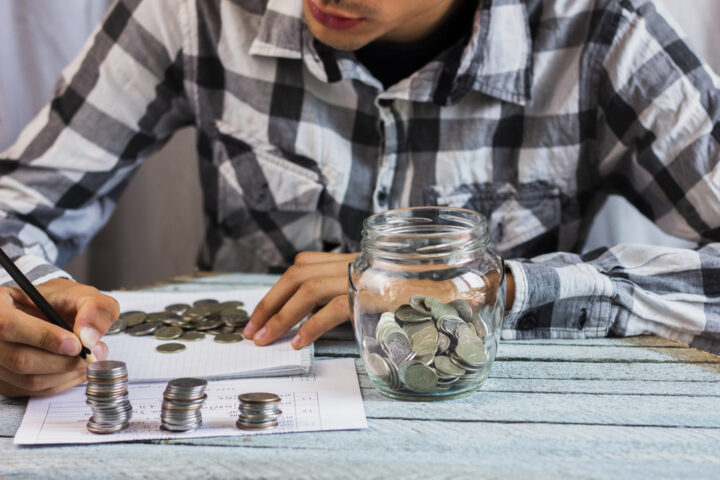 11 Cara Mengatur Uang 500 Ribu untuk Sebulan Anak Kos, Emang Bisa Cukup?