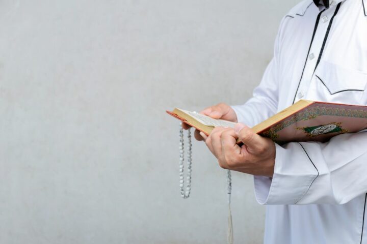 5 Contoh Khutbah Idulfitri Bahasa Jawa 2026 Singkat, Padat, dan Mengharukan