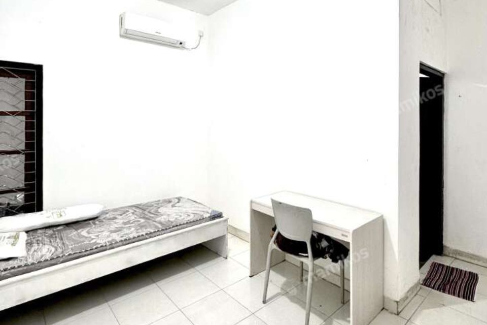 Kost Wonorejo 4 Standart Tegalsari Surabaya