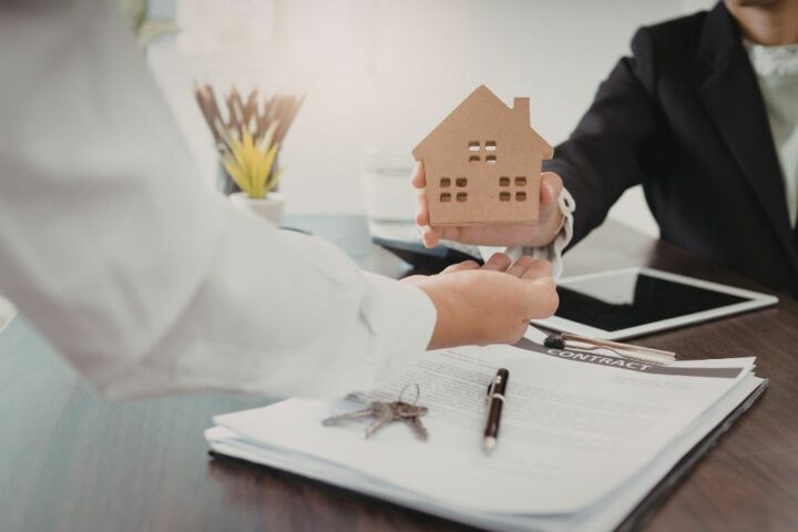 7 Proses Jual Beli Rumah Cash dengan Notaris dan Dokumen yang Wajib Dipersiapkan