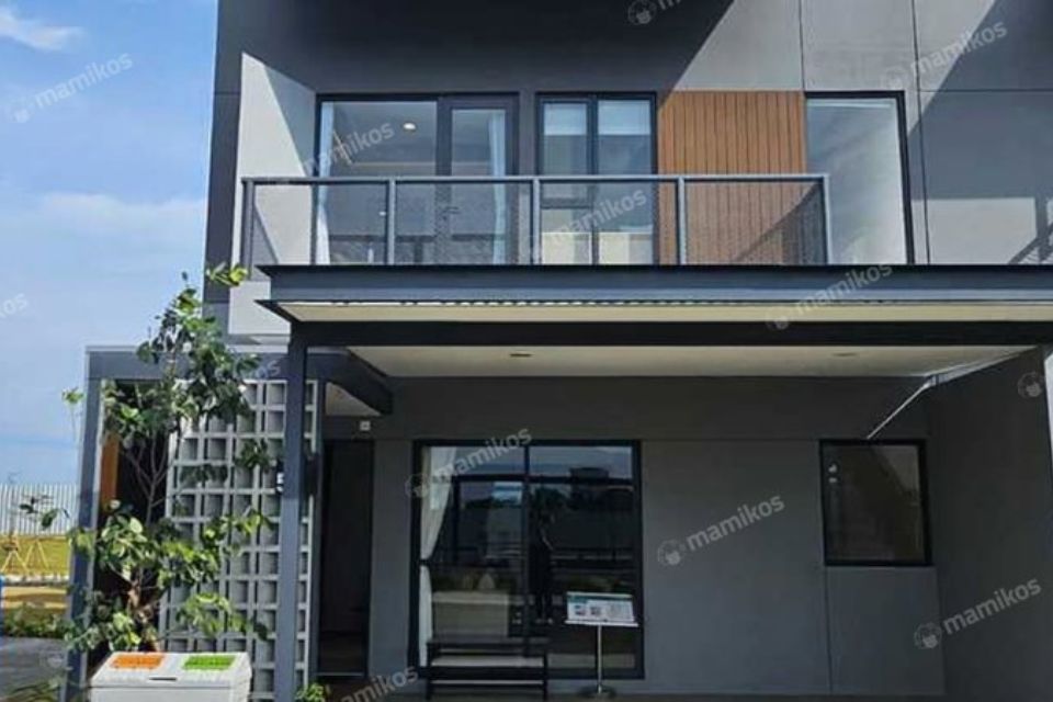 Rumah Dua Lantai Bergaya Modern Harga Rp1,9 M