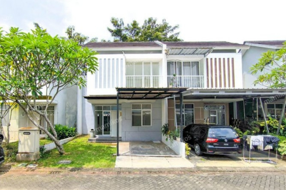 Rumah Dua Lantai Dekat Akses Transportasi di BSD City, Tangerang