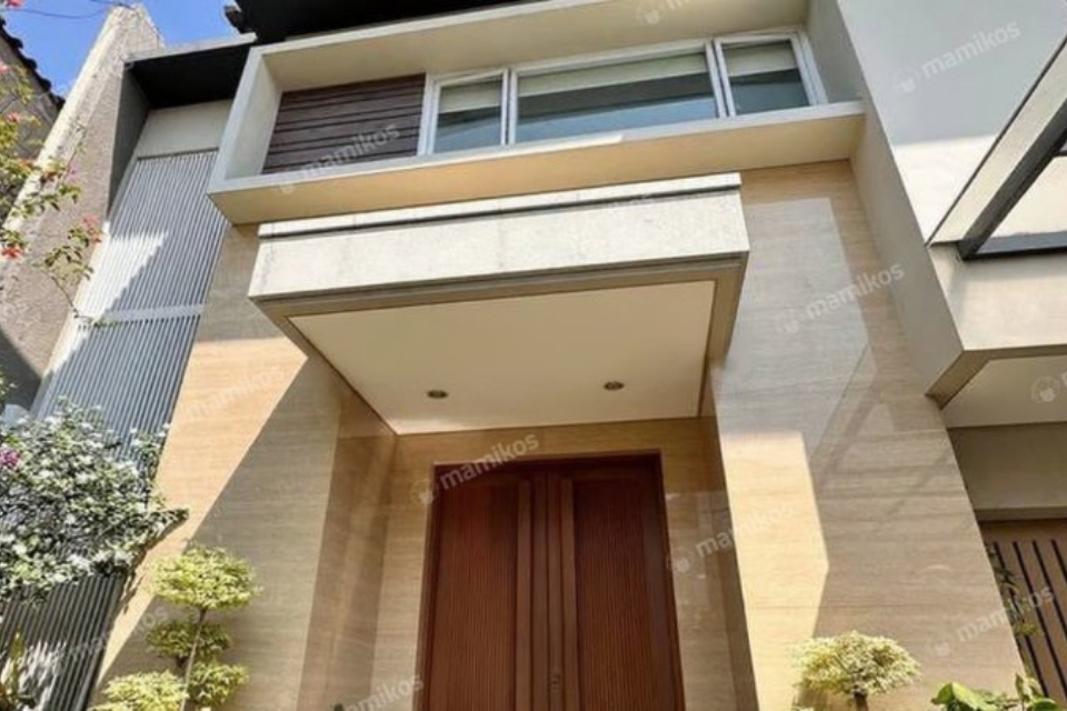 Rumah Modern Minimalis di Pondok Indah, Jakarta Selatan