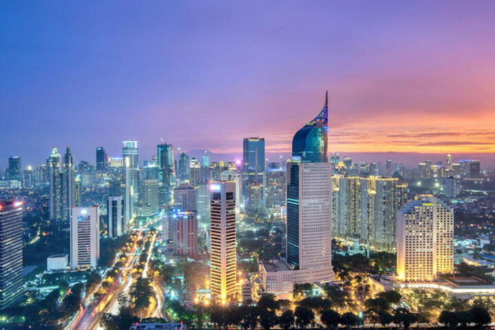 10 Tempat Merantau 2026 yang Paling Menjanjikan di Indonesia, Ada Kota Impianmu?