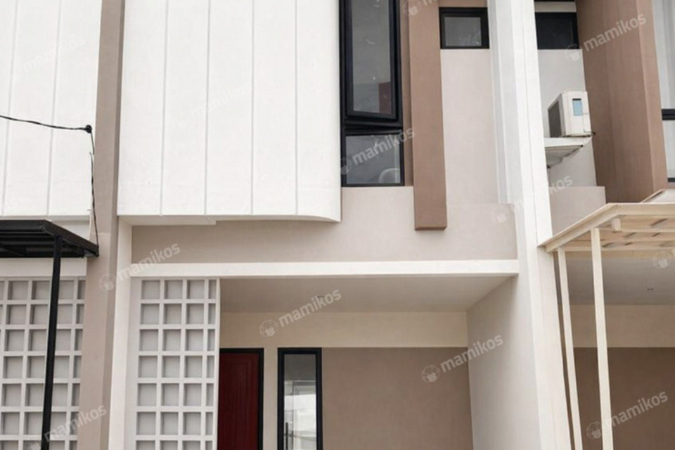2. Rumah Nyaman 2 Lantai di Cilandak