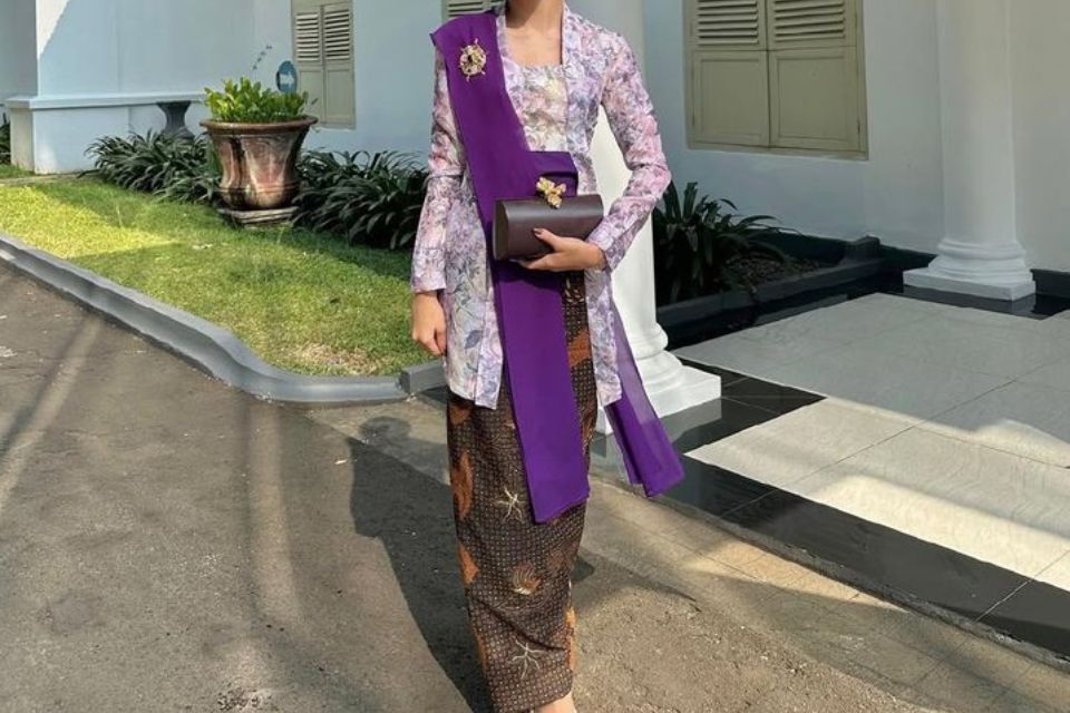 Contoh Ide Model Kebaya Kartini 2026 yang Cantik dan Modern, Suka yang Mana