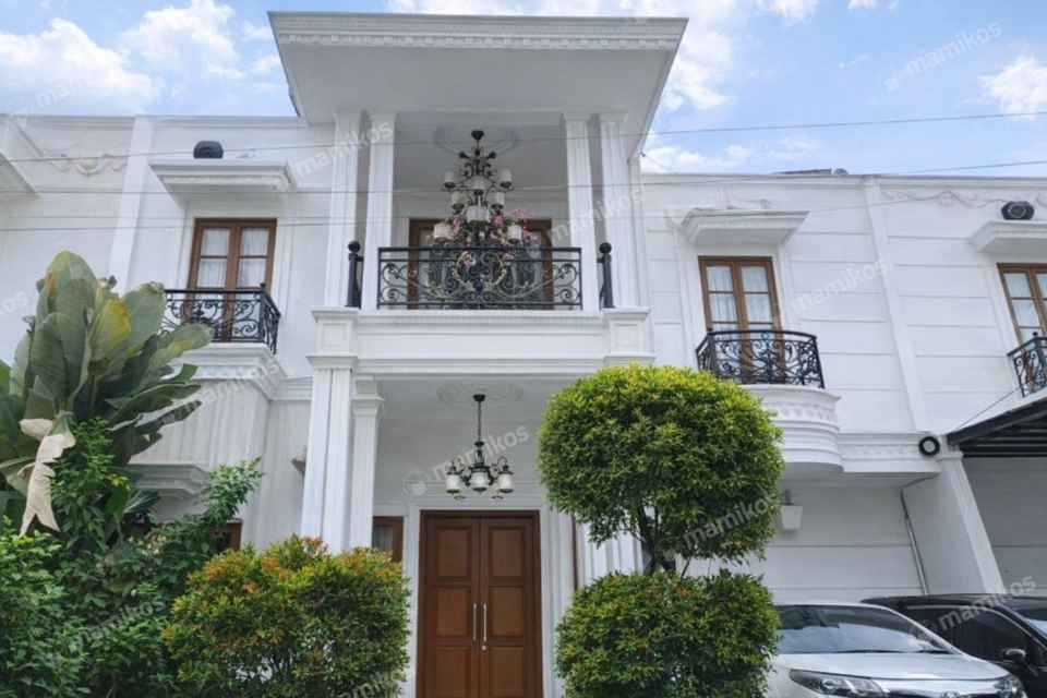 Rumah Modern Classic dalam Cluster Strategis