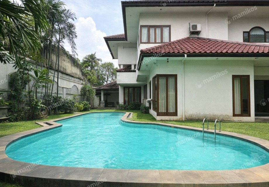 Rumah di Kemang Jakarta Selatan
