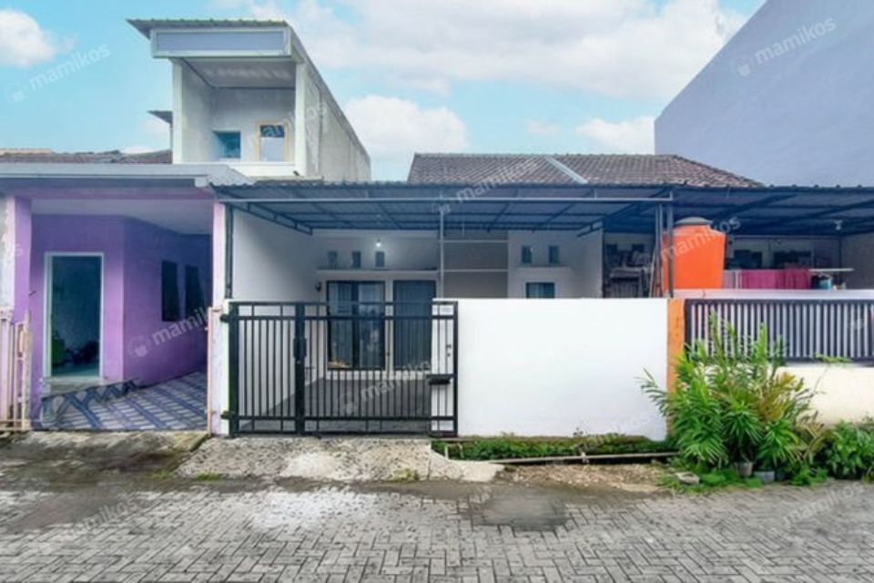 rumah di tangerang