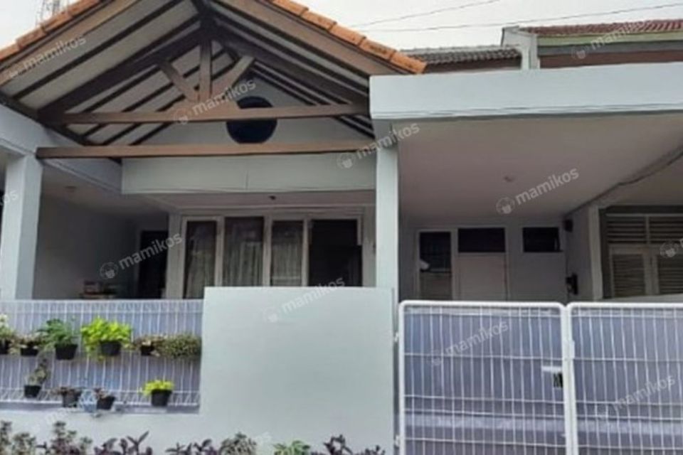 rumah di tangerang