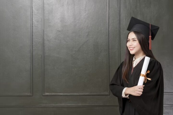 60 Kata-Kata Lulus Sekolah untuk Diri Sendiri 2026 Singkat dan Aesthetic