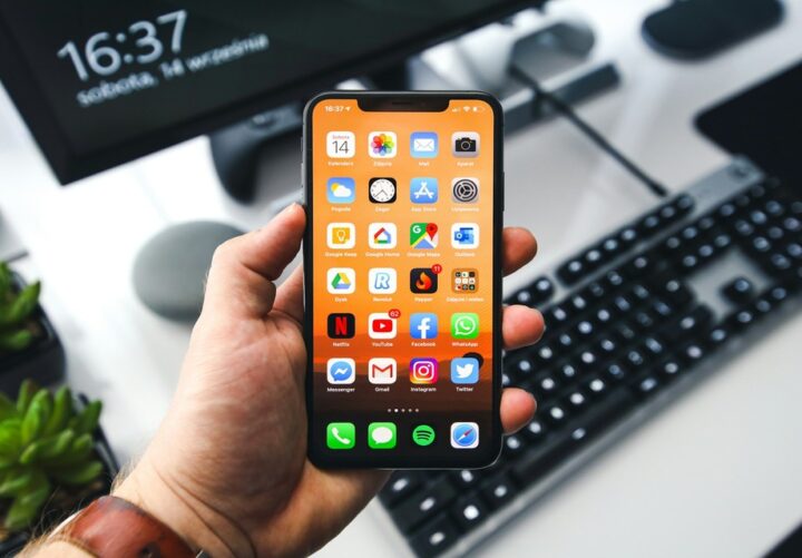 50+ Kode iPhone Internasional dan Indonesia Semua Negara beserta Cara Melihatnya [Lengkap]