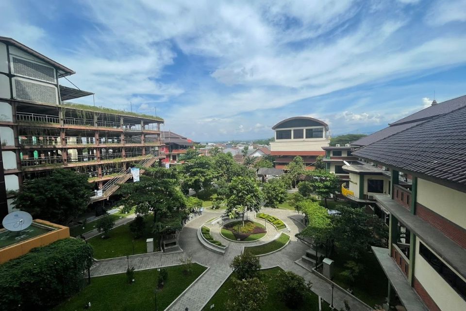 Rekomendasi Universitas Swasta Terbaik di Semarang, Camaba 2026 Wajib Tahu Ini