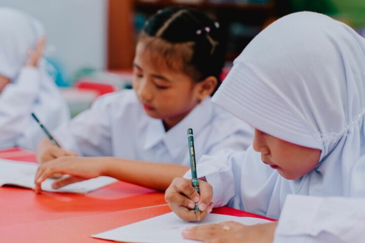 50 Soal PAT PKn Kelas 1 SD Semester 2 dan Jawabannya Kurikulum Merdeka