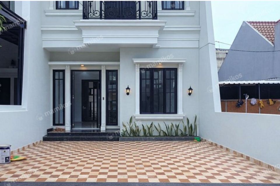 Rumah 4 Kamar Tidur di Pinang Ranti