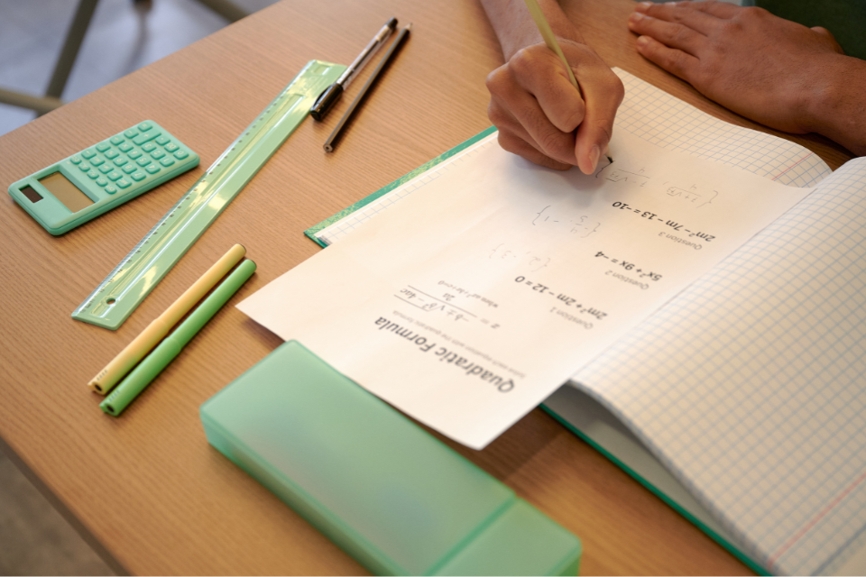 4 Kategori Nilai TKA Matematika SMP 2026 dan Penjelasannya, Kamu Masuk Kategori Mana? | KangTunjuk Blog