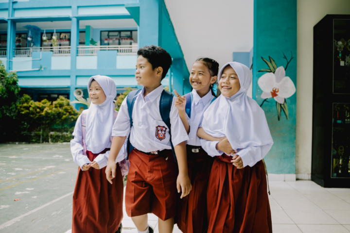First Day of School Artinya Apa? Ini Arti dan Penjelasannya