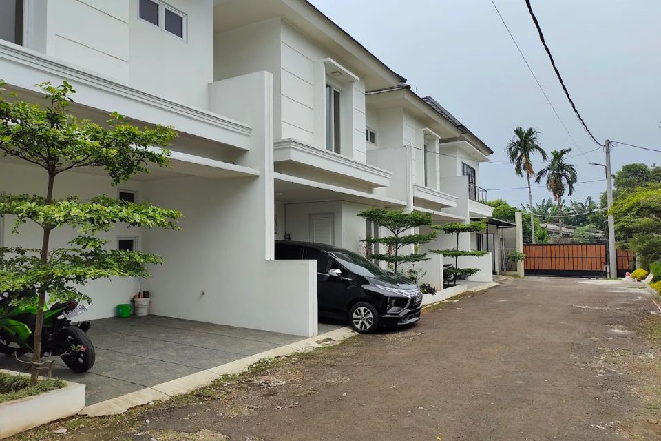 ah direnovasi dengan sentuhan interior modern minimalis.
3. Perumahan Teras Depok @ Margonda