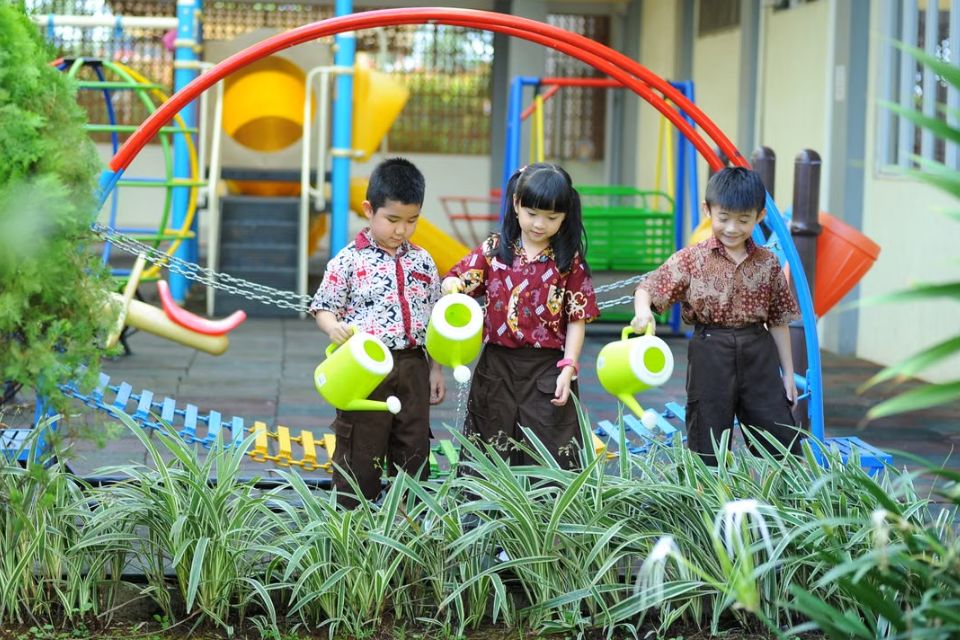 Contoh Biantara Bahasa Sunda Tentang PendidikĂ n, Kebersihan, dan Kesehatan Singkat