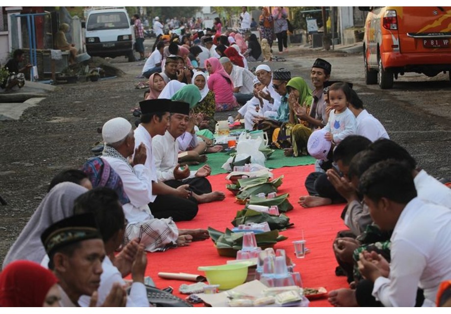 Contoh Teks MC Acara Tirakatan 17 Agustus 2026 Bahasa Jawa 