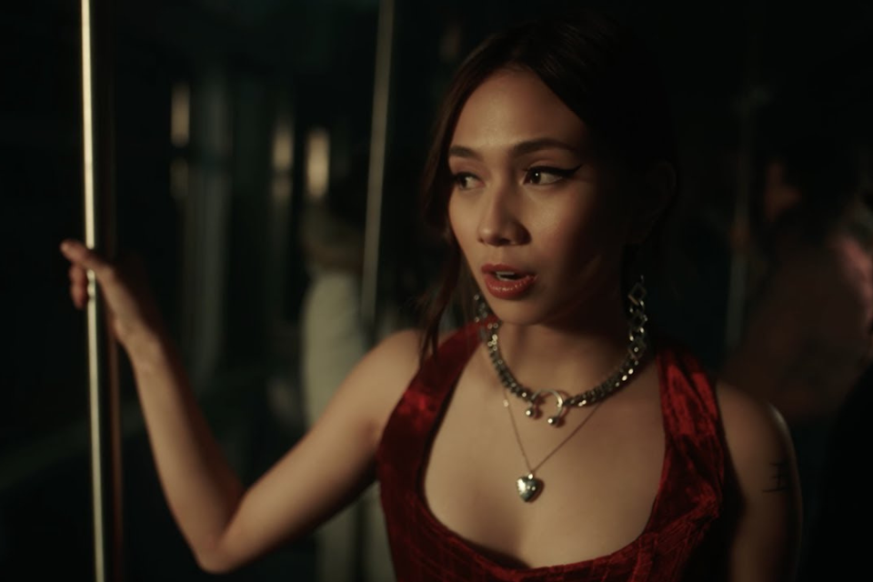 makna lagu la la lost you oleh NIKI